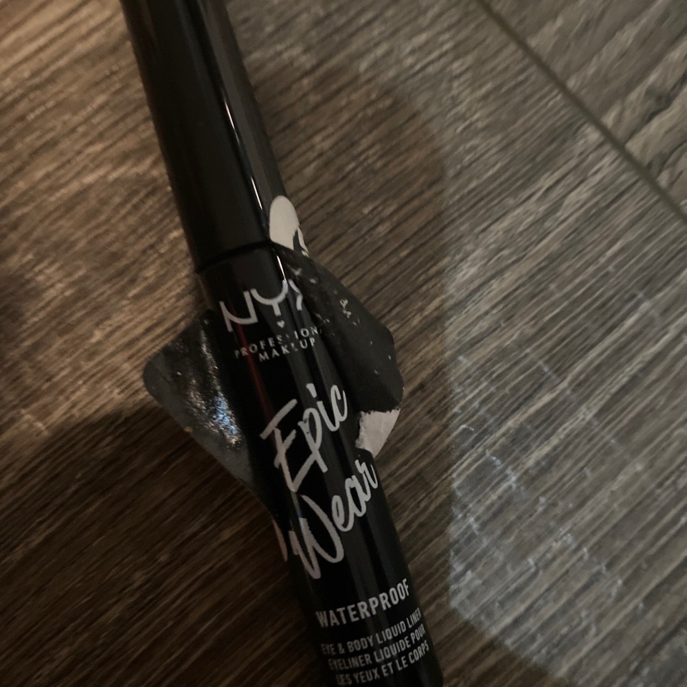 PROFESSIONAL Epic Ink Liner